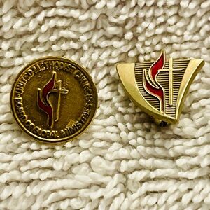 Methodist church lapel pins vintage